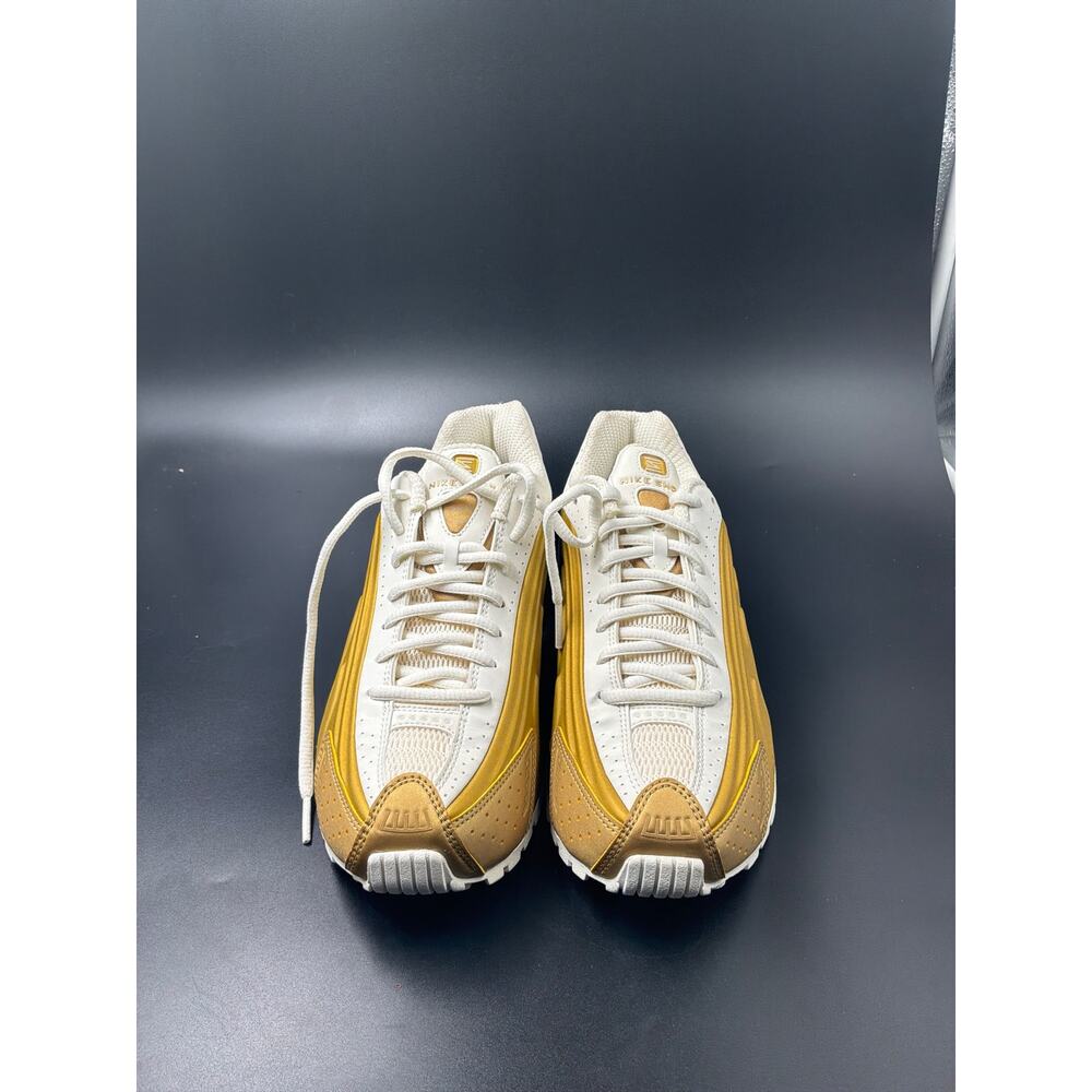 Nike Shox R4 sneakers - Picture 2 of 3